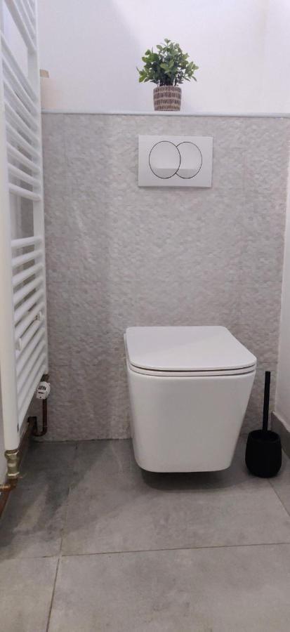 Mala Subotica Apartman Mara מראה חיצוני תמונה
