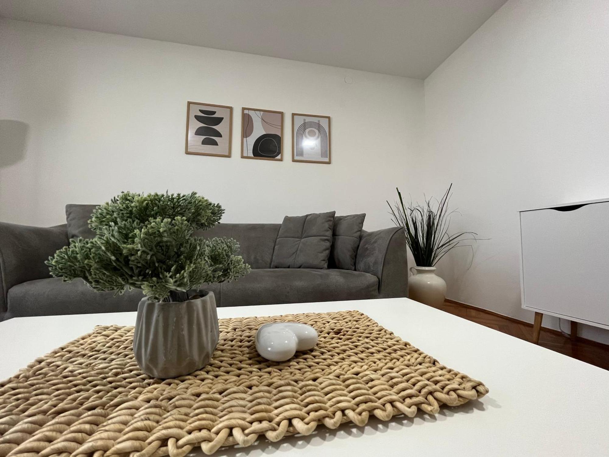Mala Subotica Apartman Mara מראה חיצוני תמונה